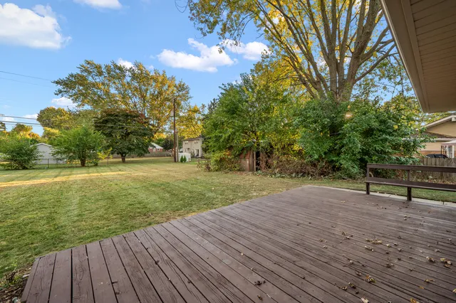 $299,900 | 21934 South Nunneley Road, Clinton Township, MI 48035