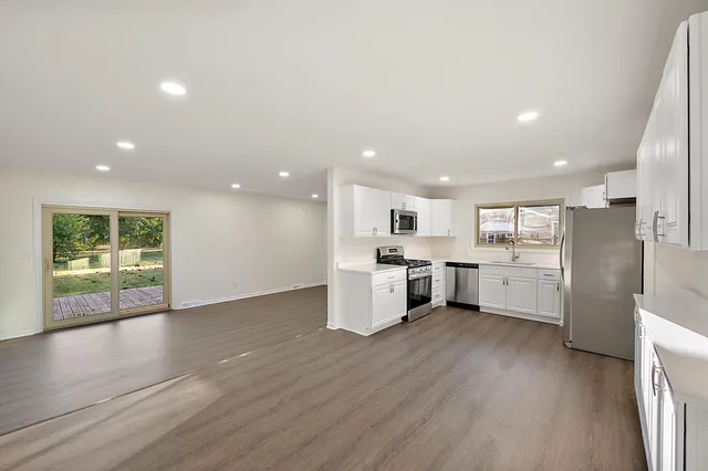 $299,900 | 21934 South Nunneley Road, Clinton Township, MI 48035