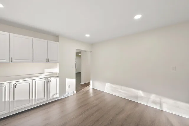 $299,900 | 21934 South Nunneley Road, Clinton Township, MI 48035