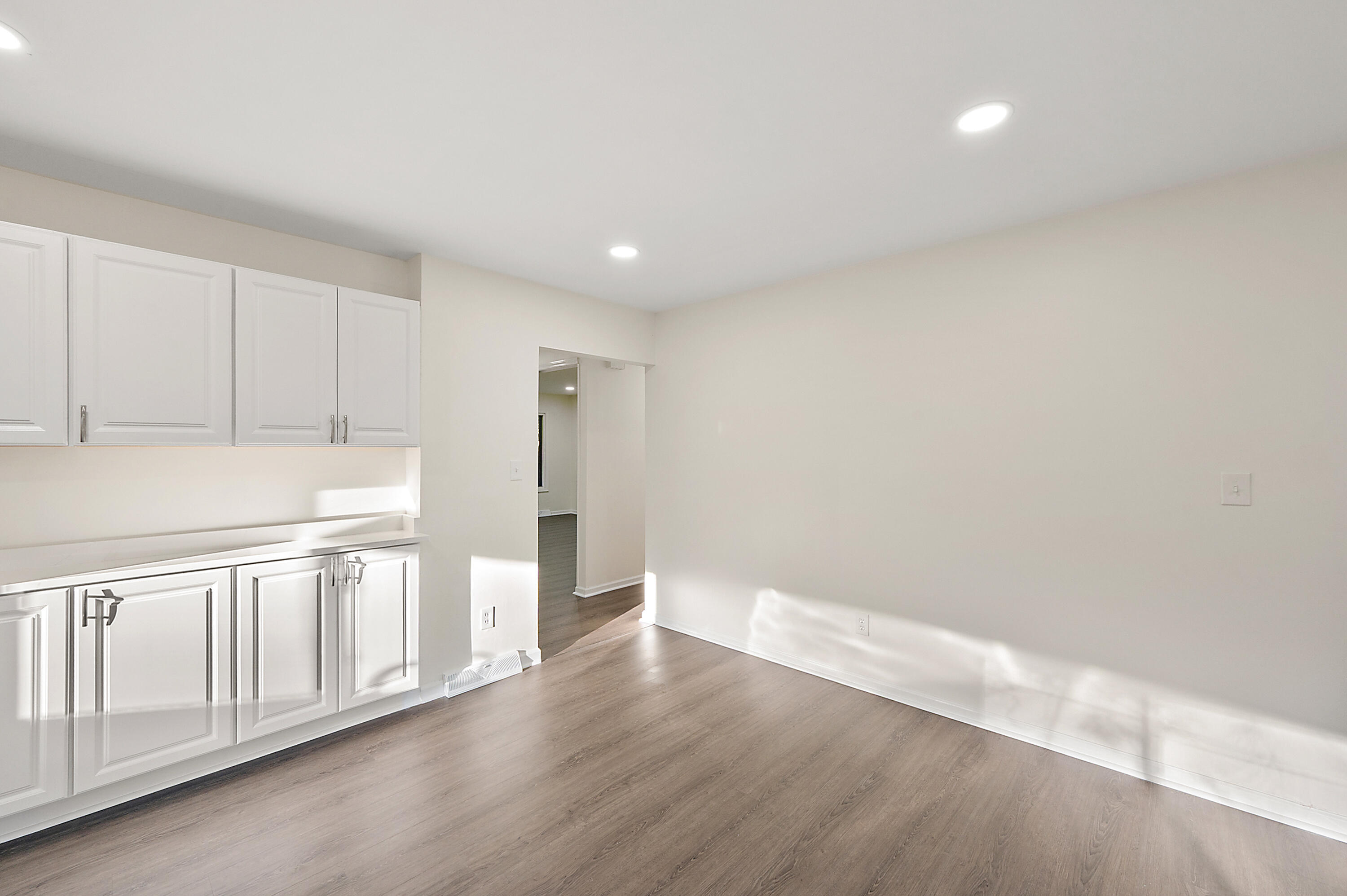 21934 South Nunneley Road Clinton Township, MI 48035 - Photo 10 of 43 21934 S Nunneley Road, Clinton Twp, MI