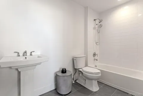 a view of terrace with city view