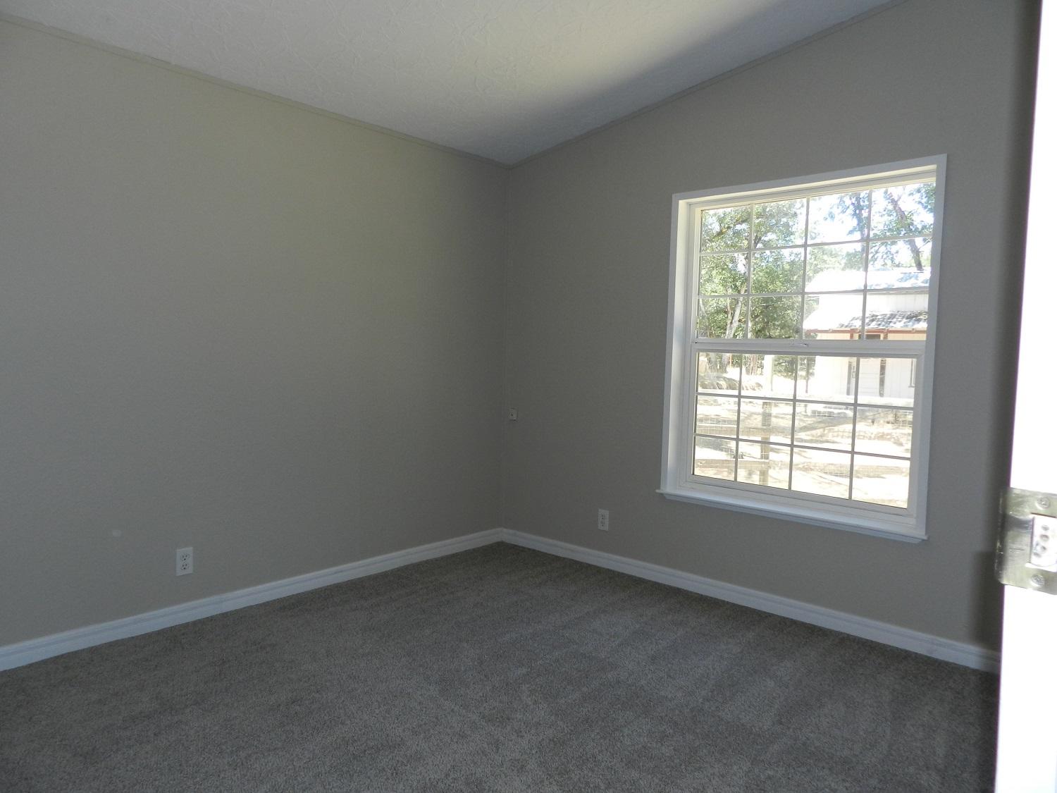 11794 Dixie Road White City, OR 97503 - Photo 10 of 30 DSCN9841