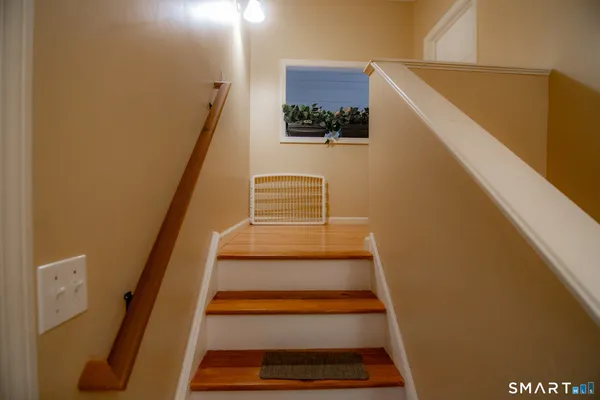 a view of entryway