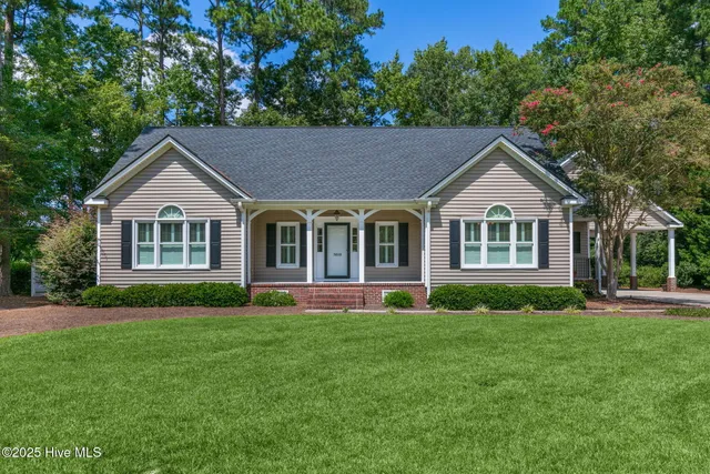 $375,000 | 5010 Country Club Drive North, Wilson, NC 27896