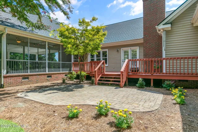 $375,000 | 5010 Country Club Drive North, Wilson, NC 27896