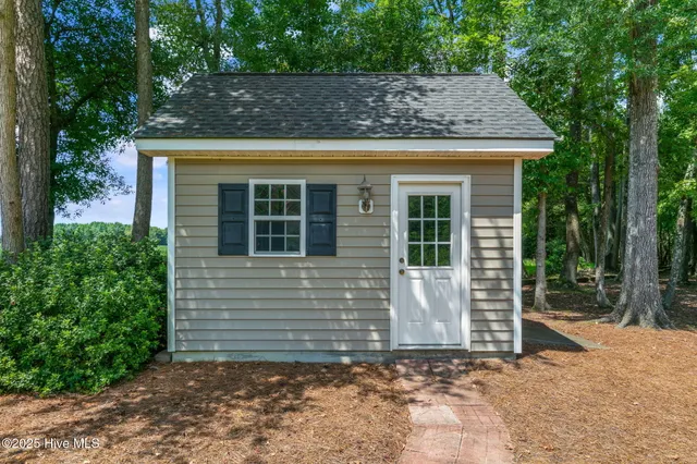 $375,000 | 5010 Country Club Drive North, Wilson, NC 27896