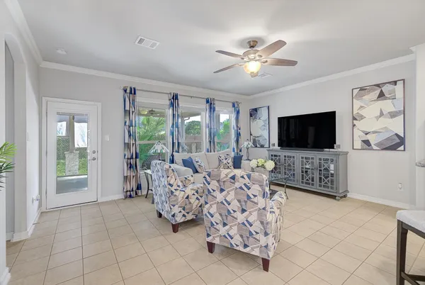 $2,400 | 16514 Twinwalker Drive, Houston, TX 77049