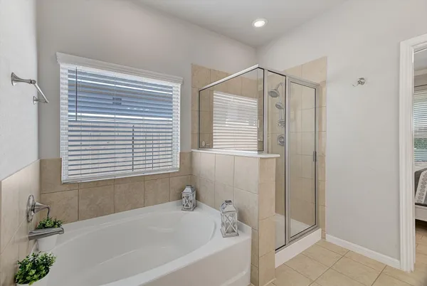 $2,400 | 16514 Twinwalker Drive, Houston, TX 77049