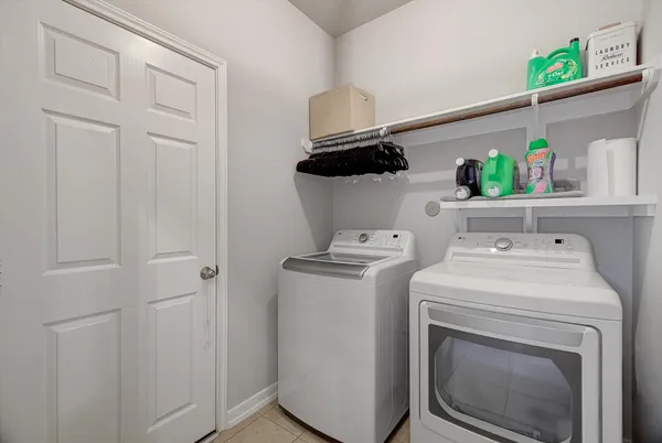 $2,400 | 16514 Twinwalker Drive, Houston, TX 77049