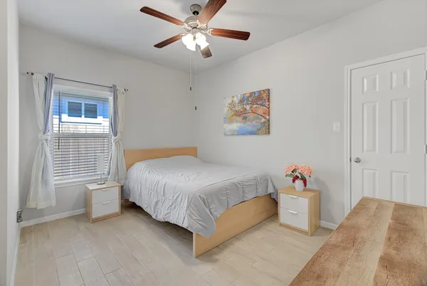 $2,400 | 16514 Twinwalker Drive, Houston, TX 77049