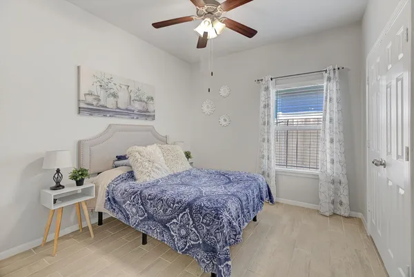 $2,400 | 16514 Twinwalker Drive, Houston, TX 77049