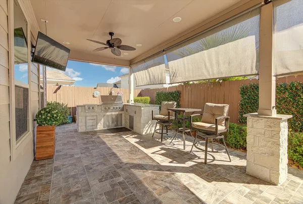 $2,400 | 16514 Twinwalker Drive, Houston, TX 77049