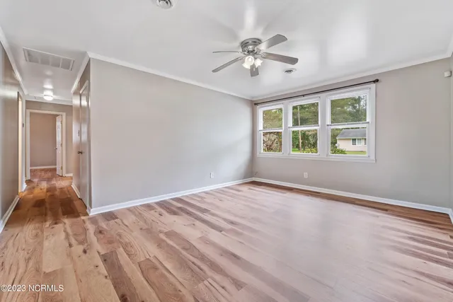 $1,295 | 529 Henderson Drive, Jacksonville, NC 28540