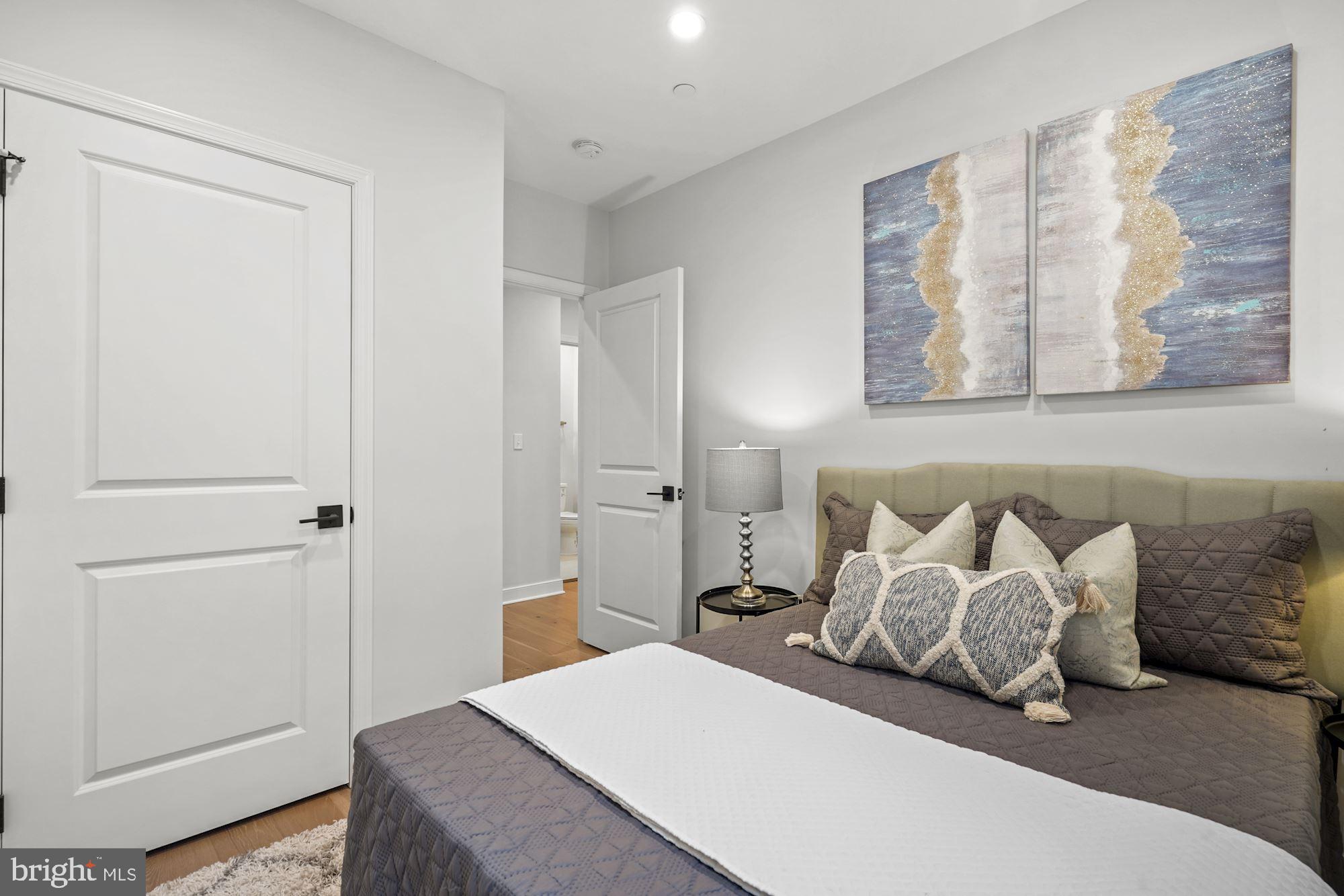 1019 Spring Road Northwest, Unit 1 Washington, DC 20010 - Photo 14 of 21