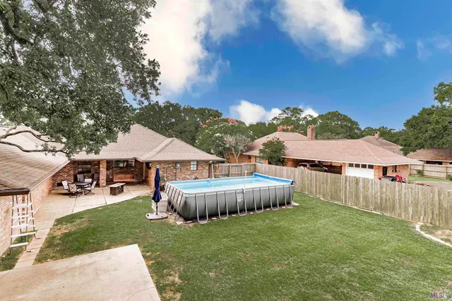 $409,900 | 1445 Oakdale Drive, Baton Rouge, LA 70810