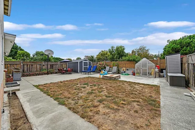 $958,076 | 17779-17779 Rainier Avenue, Hayward, CA 94541