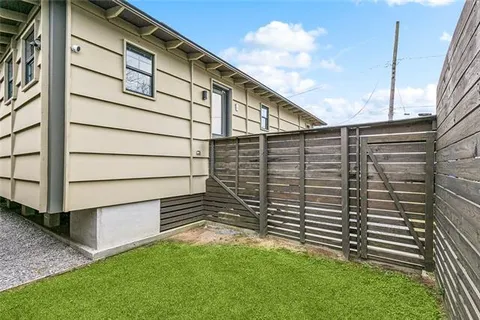 $349,000 | 2767 Vienna Street, New Orleans, LA 70122