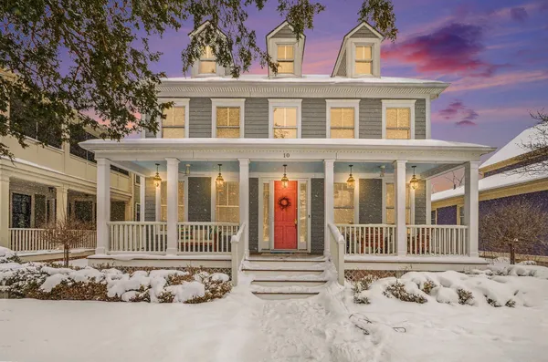 $1,099,000 | 10 Riverbank Drive, Beverly Hills, MI 48025
