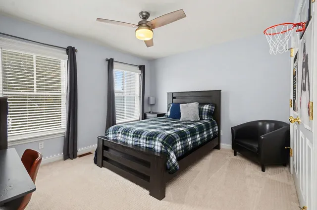 $1,137,000 | 10 Riverbank Drive, Beverly Hills, MI 48025