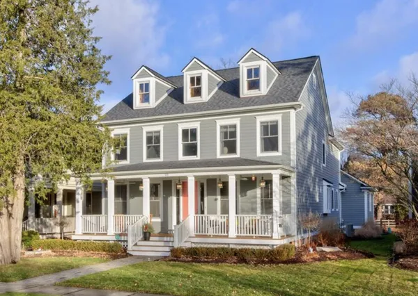 $1,099,000 | 10 Riverbank Drive, Beverly Hills, MI 48025