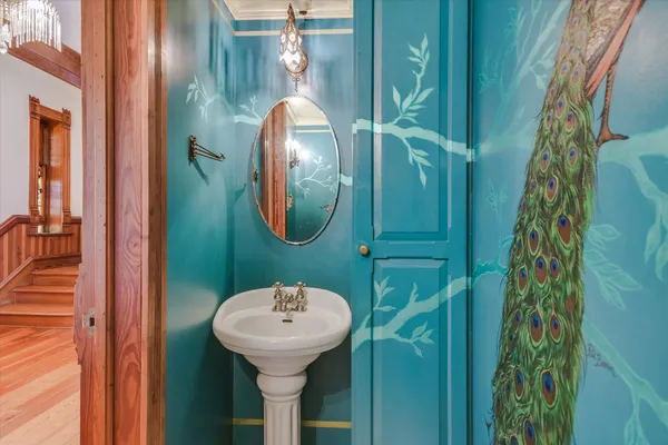 a view of an entryway