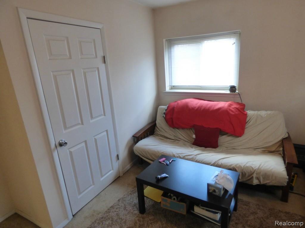 10578 Dewitt Road Belleville, MI 48111 - Photo 26 of 41 P1120440.jpg