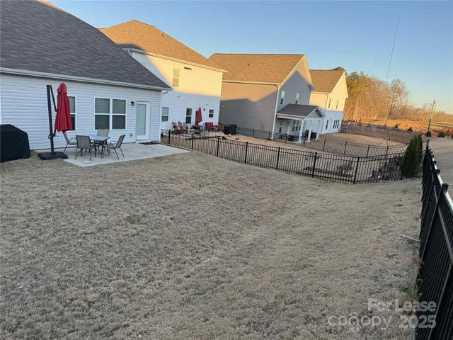 $2,588 | 5126 Idared Court, Charlotte, NC 28215