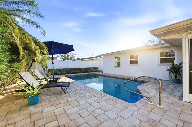 $539,000 | 2461 61st Lane North, St. Petersburg, FL 33710