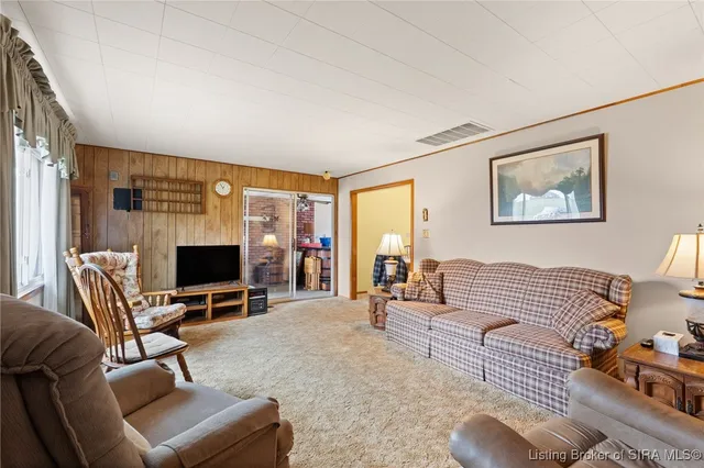 $204,900 | 6328 Buttontown Road, Greenville, IN 47124