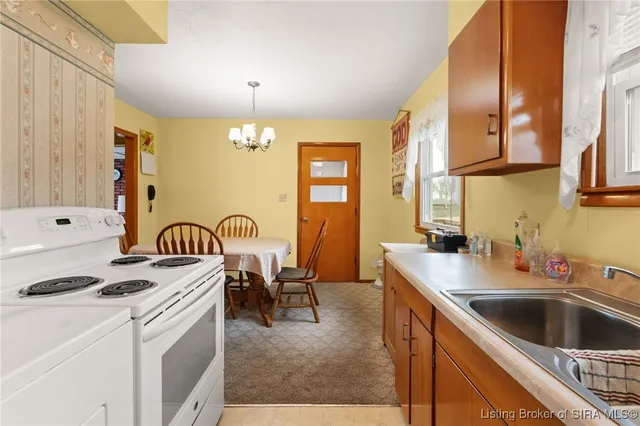 $204,900 | 6328 Buttontown Road, Greenville, IN 47124