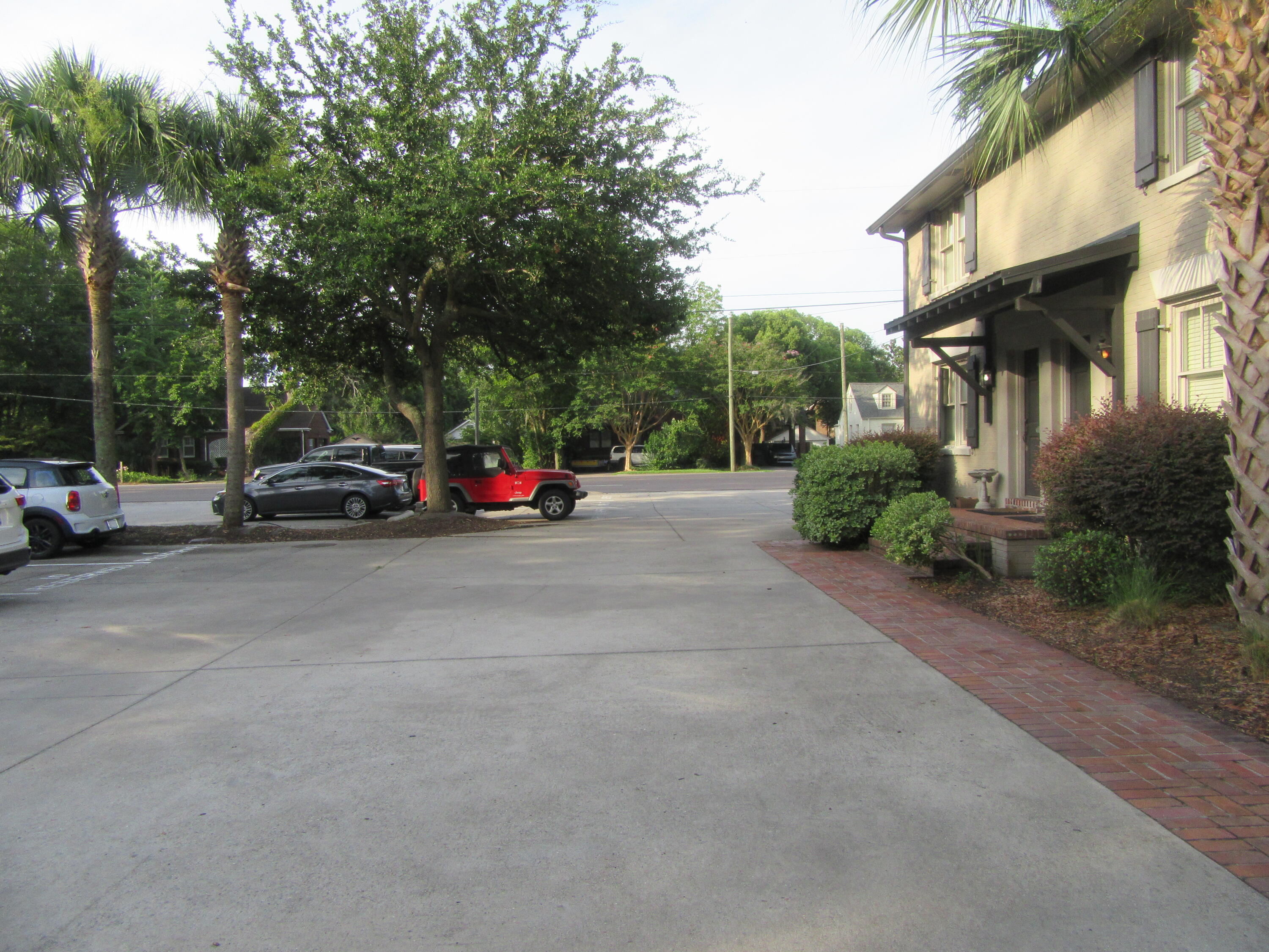 554 Savannah Highway, Unit 10 Charleston, SC 29407 - Photo 3 of 15 IMG_1741