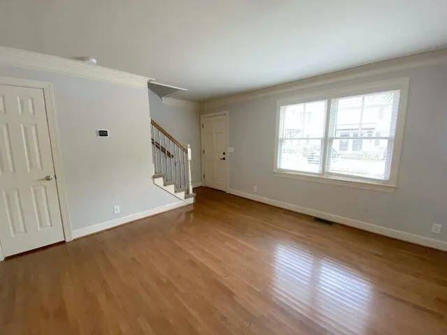 $1,950 | 554 Savannah Highway, Unit 10, Charleston, SC 29407