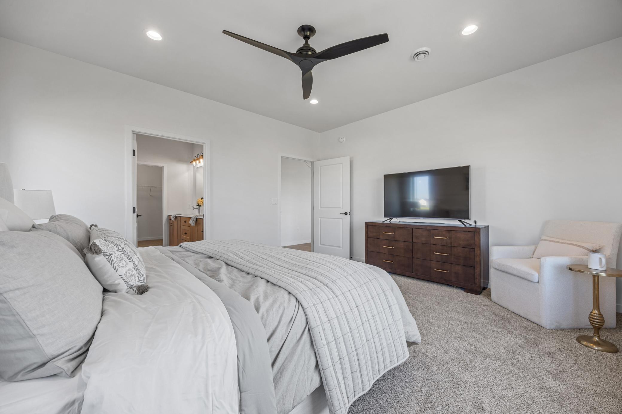 3636 Decorah Way South Fargo, ND 58104 - Photo 17 of 28