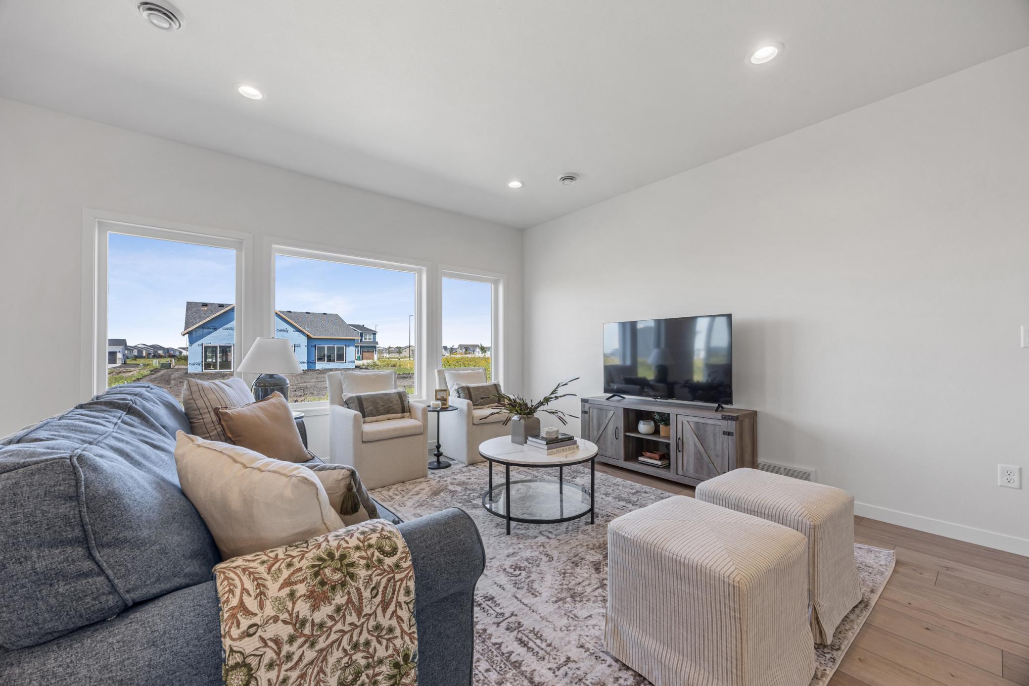 3636 Decorah Way South Fargo, ND 58104 - Photo 5 of 28