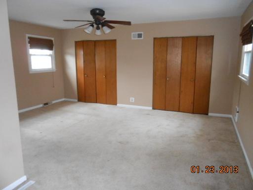 5924 Stuart Lane Oak Forest, IL 60452 - Photo 4 of 11
