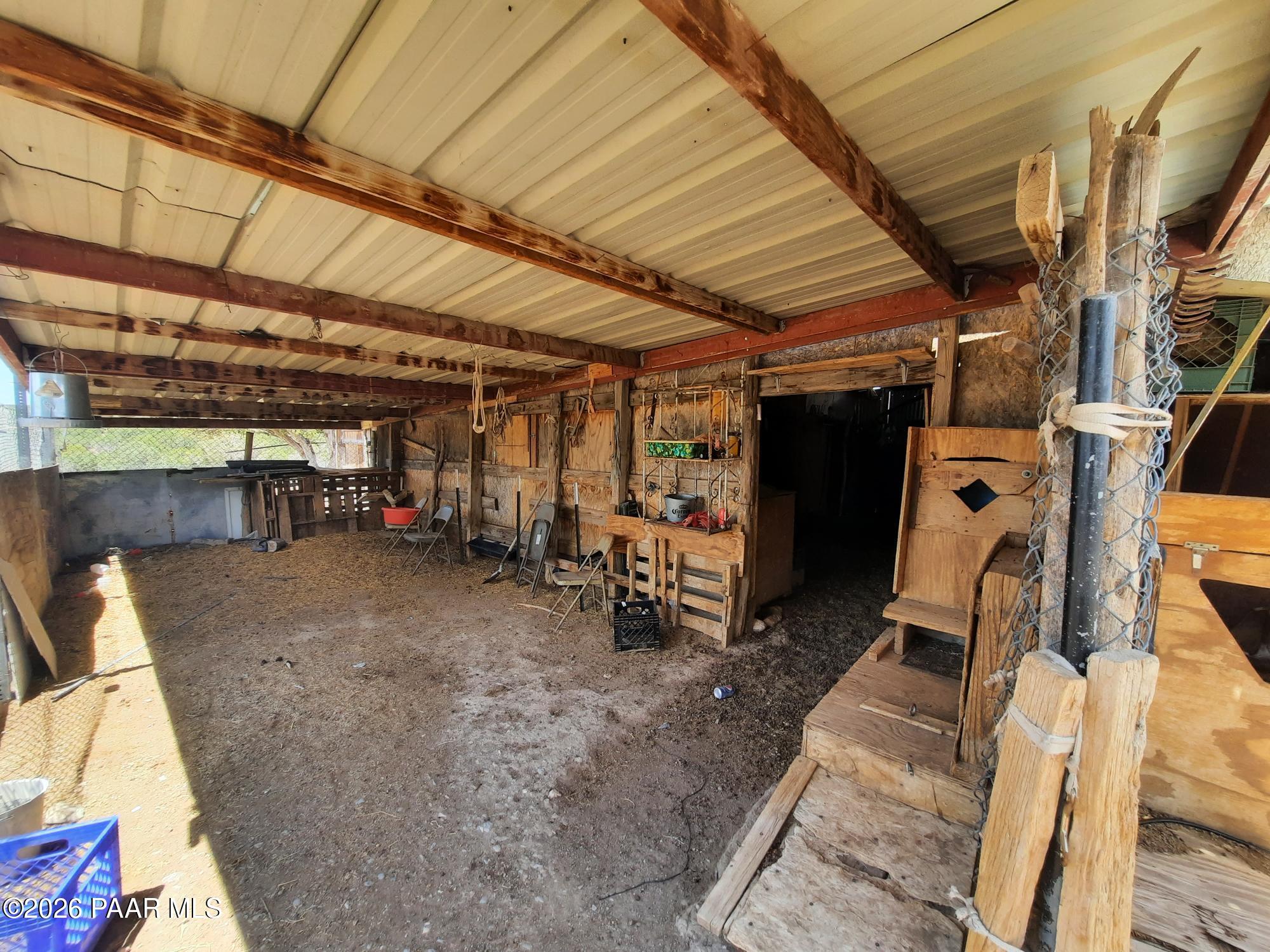 44050 West Fort Rock Road Seligman, AZ 86337 - Photo 28 of 46 20260616_113433