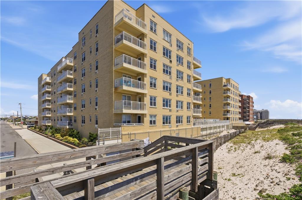 700 Shore Road, Unit 2A Long Beach, NY 11561 - Photo 29 of 36