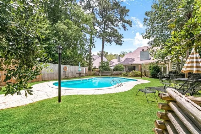 $239,000 | 16 Jacqueline Court, Unit 16, Mandeville, LA 70471