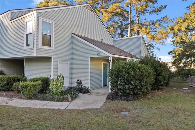 $239,000 | 16 Jacqueline Court, Unit 16, Mandeville, LA 70471
