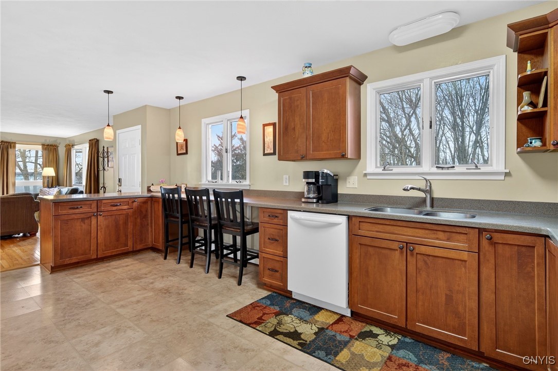 4895 Springport Cove Road Springport, NY 13034 - Photo 8 of 34