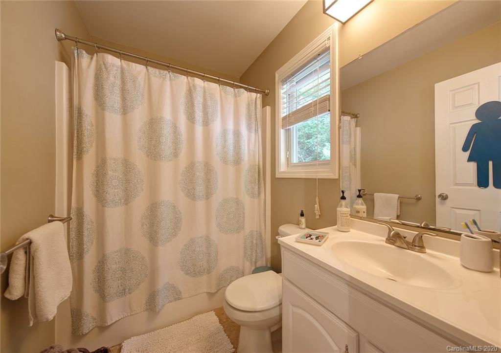 7 McDonald Road Arden, NC 28704 - Photo 13 of 27 Gallery Image 13