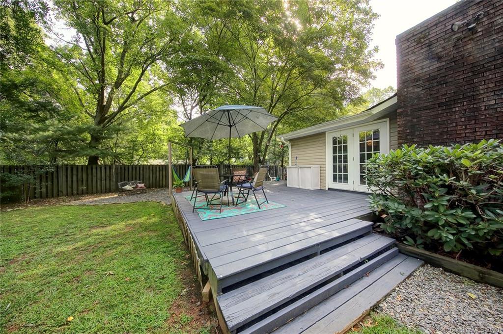 7 McDonald Road Arden, NC 28704 - Photo 5 of 27 Gallery Image 5