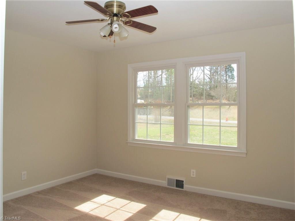1026 Central Road Clemmons, NC 27012 - Photo 14 of 21 Gallery Image 14
