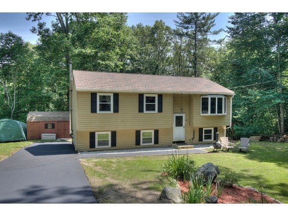 10 Phillipswood Road Sandown, NH 03873 - Photo 1 of 1 Gallery Image 1