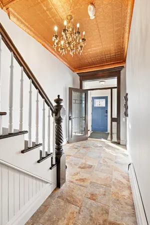 $3,675 | 104 Oak Street, Unit 1, Weehawken, NJ 07086