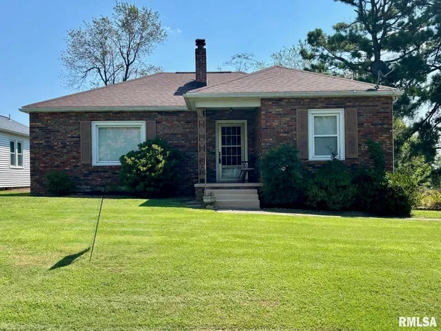 $175,000 | 814 3rd Street, Rosiclare, IL 62982