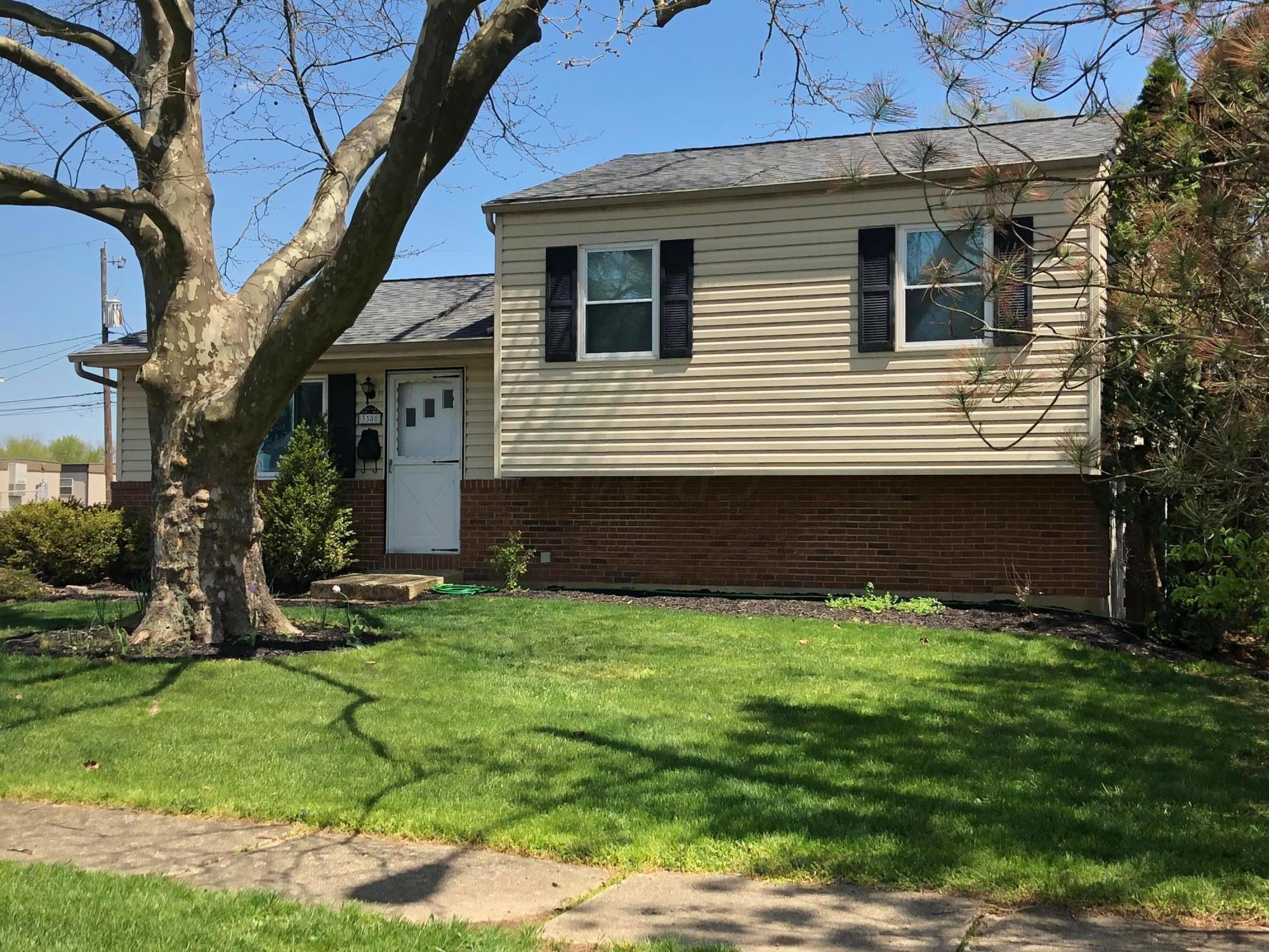 3300 Dunloe Road Columbus, OH 43232 - Photo 2 of 25 Gallery Image 2