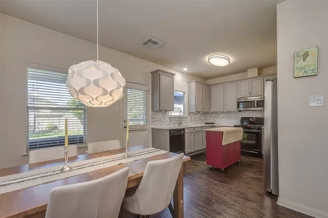 $2,150 | 25311 Sierra Woods Lane, Katy, TX 77494