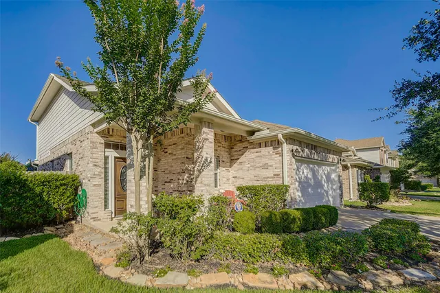 $2,150 | 25311 Sierra Woods Lane, Katy, TX 77494