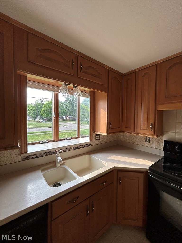 305 Rufener Street Rittman, OH 44270 - Photo 4 of 29 Gallery Image 4
